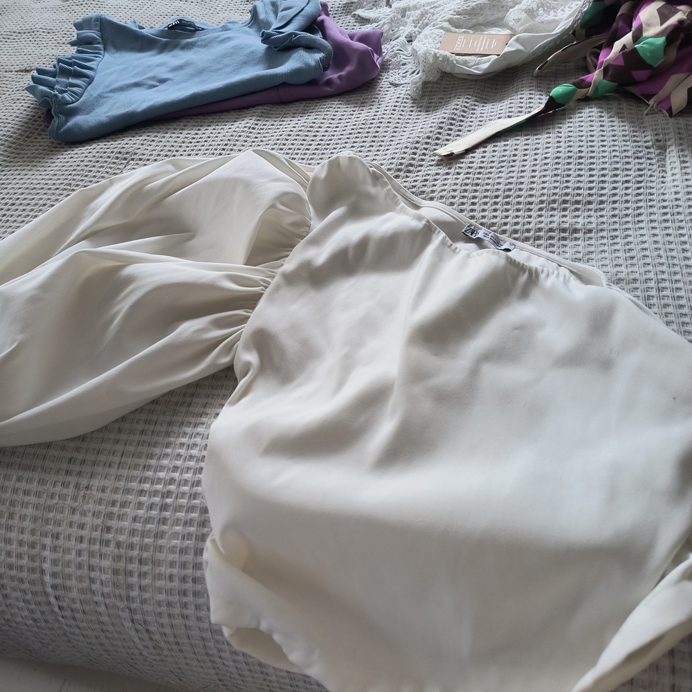 Zara Cream Top
